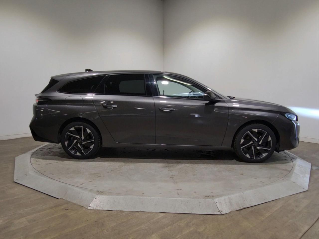 Peugeot 308 sw bluehdi 130ch s&s eat8 allure pack — photo 6