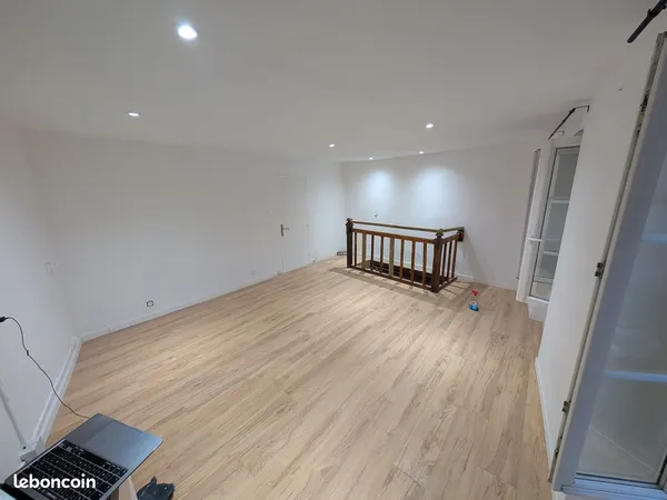 2 appartements loués DPE C - 17 400 /an - 8,5 % brut - sans agence