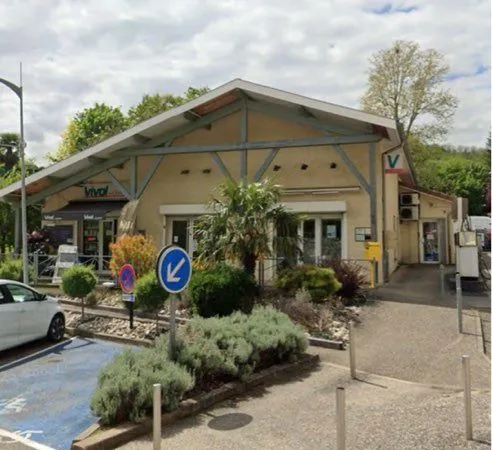 à vendre - vival - épicerie de proximité de vienne- isère (38)