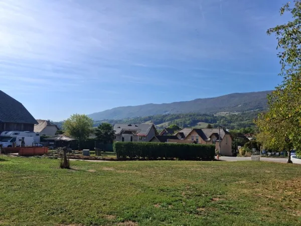 Terrain 376 m²