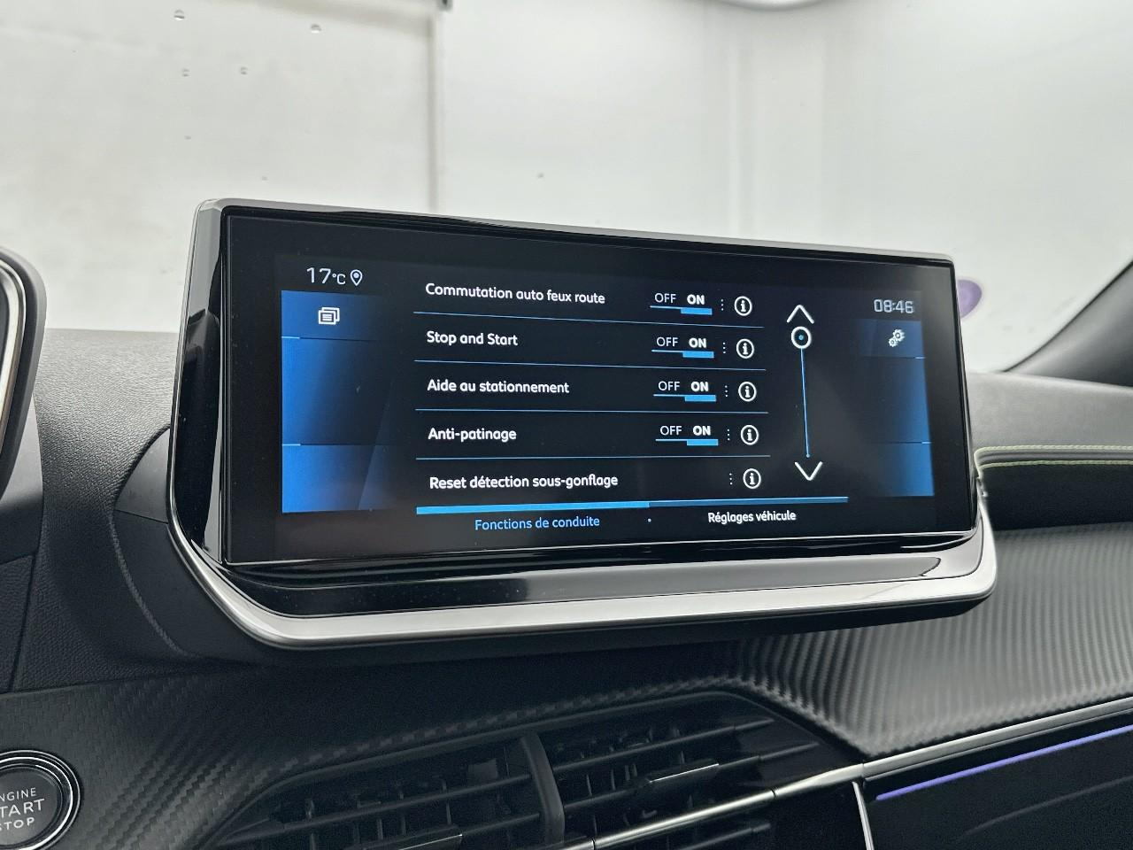 Peugeot 2008 puretech 130 s&s eat8 gt — photo 26