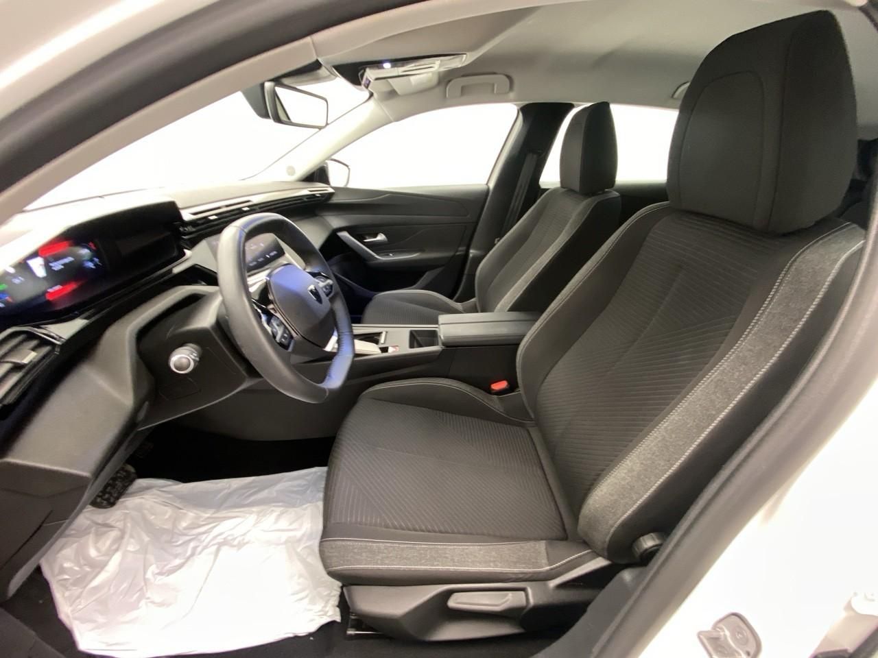 Peugeot 308 phev 180 e-eat8 active pack — photo 9