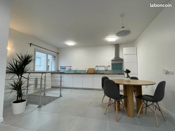 Maison élégante de style Echoppe à louer dans le quartier Tivoli à Bordeaux