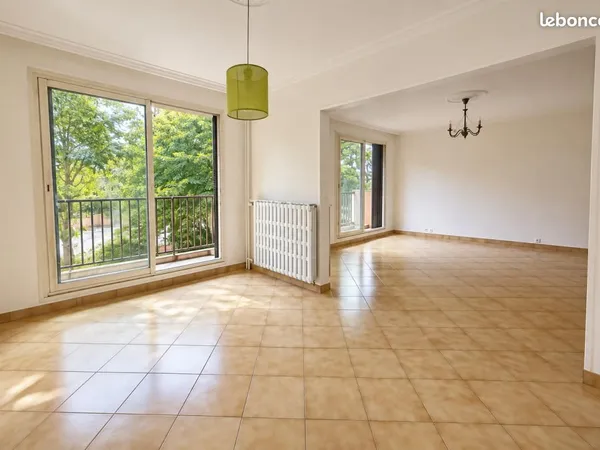 Appartement 4 pièces 77 m²