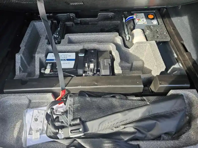 Volvo Xc60 t6 awd hybride rechargeable 253 ch+145 ch geartronic 8 — photo 32