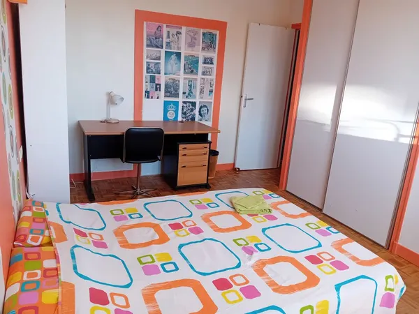Chambre de 12m2 à louer sur Le Mans