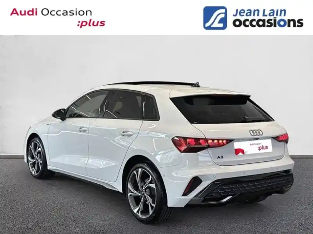 Audi A3 sportback tfsi mild hybrid 150 s tronic 7 — photo 7