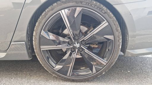 Peugeot 508 SW 1.6 PureTech PSE 360 Hybrid4 4WD EAT8 - Pse – 2022 – 120973 km – Hybride rechargeable – Boîte Automatique — photo 4