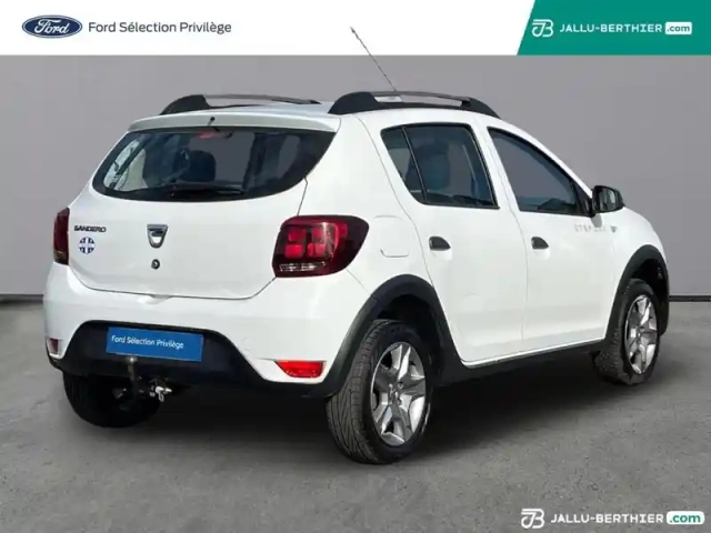 Dacia Sandero 1.0 sce 75ch urban stepway -18 — photo 6