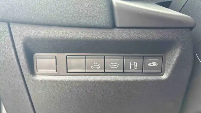Jeep Compass 1.6 turbo t4 225 ch bvr7 e-hybrid plug-in 4x2 — photo 32