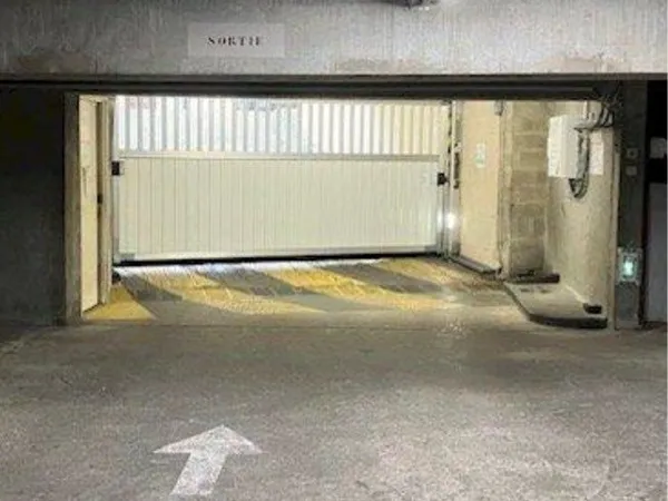 Place parking Asnières sur Seine