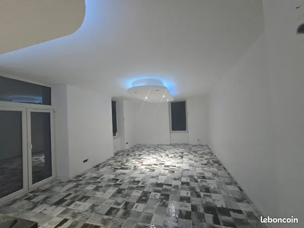 APPARTEMENT T4 150m²