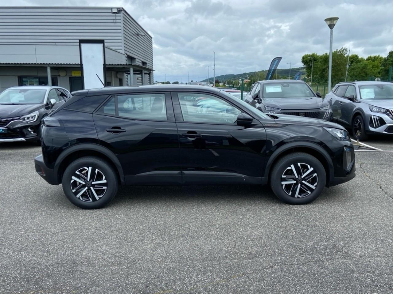Peugeot 2008 hybrid 136 e-dcs6 style — photo 4