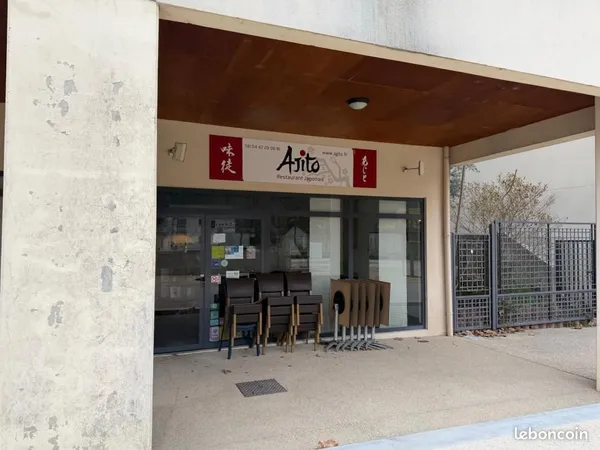 Local restaurant 122 m²