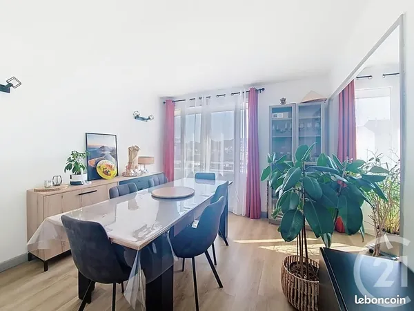 Appartement 4 pièces 74 m²