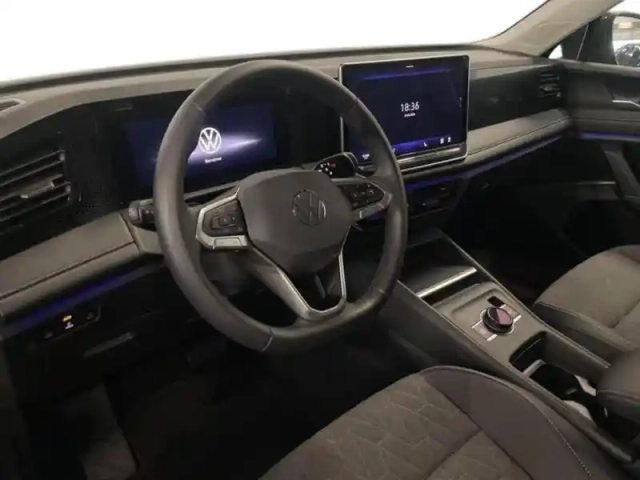 Volkswagen Tiguan 2.0 tdi 150ch dsg7 vw edition — photo 9