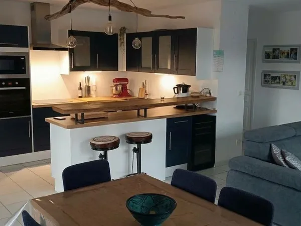 Maison de plain-pied 105m² - 3 CH - piscine & Jardin - St-Clar de Rivière