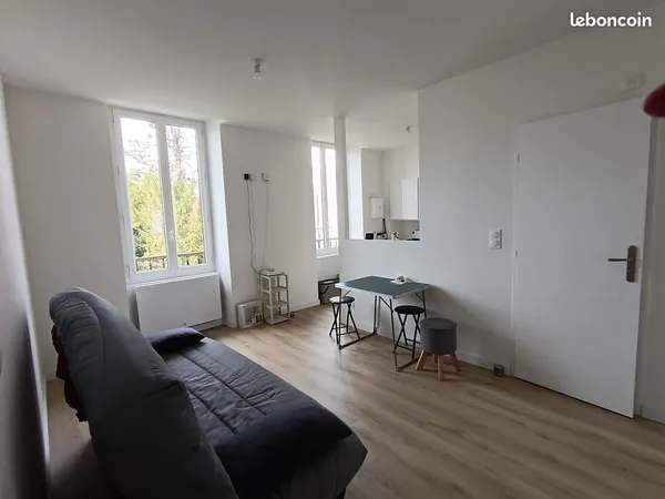 Appartement T2, 33 m², 2 caves, 1 grenier