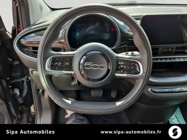 Fiat 500 3+1 e 118 ch — photo 13
