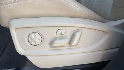 Audi Q5 Sportback 50 TFSI-e 299 Quattro S-Tronic 7 - Design Luxe – 2022 – 44745 km – Hybride rechargeable – Boîte Automatique — photo 8