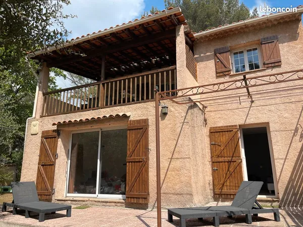 Maison 5 pièces - 100 m² - 4 chambres - jardin