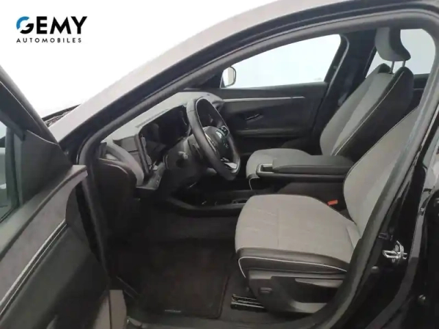 Renault Megane e-tech ev60 220 ch super charge — photo 24