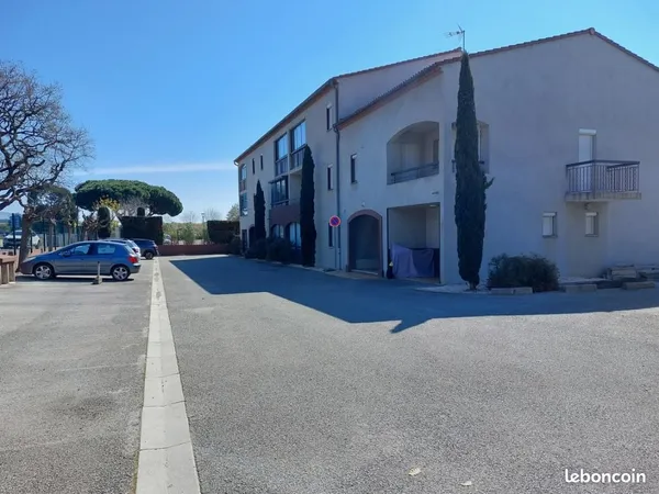 Studio 1 pièce 18 m²