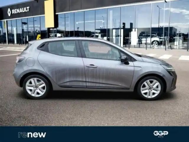 Renault Clio 1.6 e-tech 145ch full hybrid evolution - 25b — photo 6