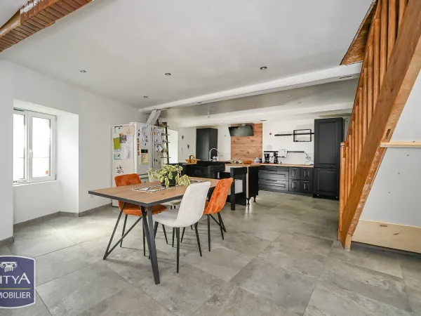 Maison 5 pièces 186 m²