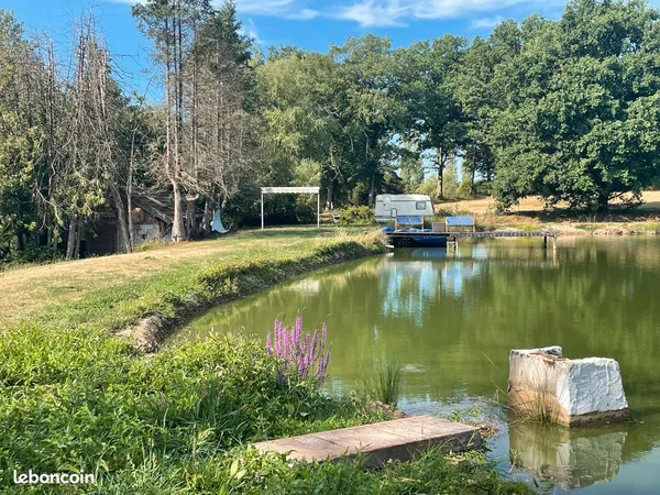Plan d'eau Vente Évette-Salbert  10000m² 90000€