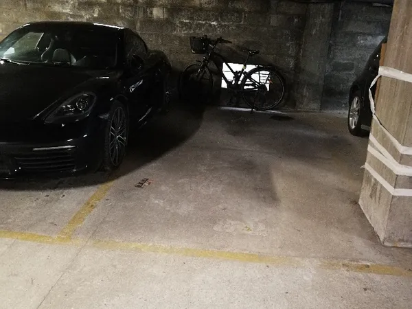 Vends 2 parking