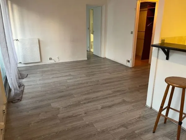 Appartement de 42m2 à louer sur Paris 18
