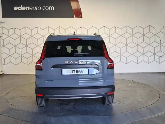 Dacia Jogger eco-g 100 7 places gsr2 — photo 45