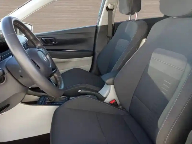 Hyundai Bayon 1.0 t-gdi 100 dct-7 — photo 44