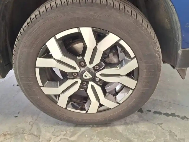 Dacia Duster blue dci 115 4x2 — photo 16