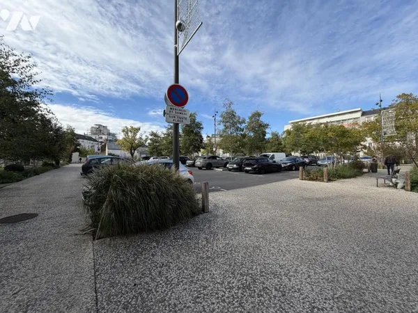 Garage et parking Vente Tours 12000€