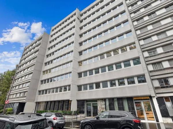 Bureaux 4674 m²