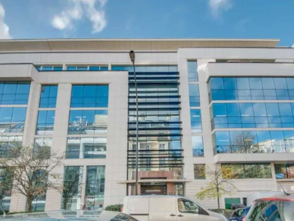 Bureaux 4173 m²
