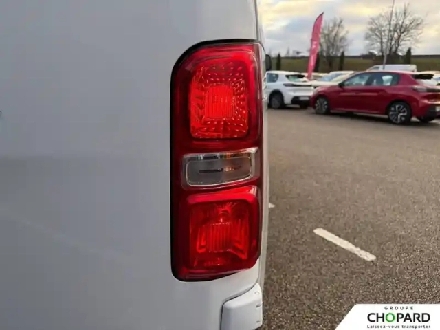 Peugeot Expert e- combi standard electrique 50 kwh 136ch — photo 60