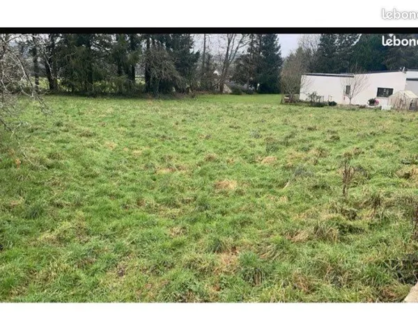 Terrain, 780 m² constructible viabilisé