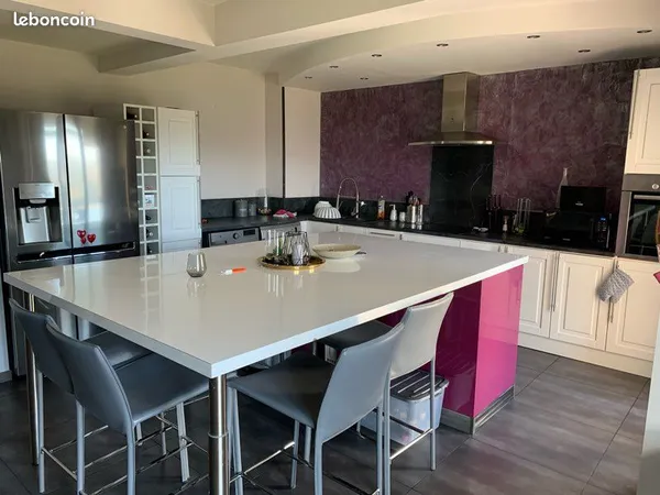 Appartement T4 saint Genest Lerpt