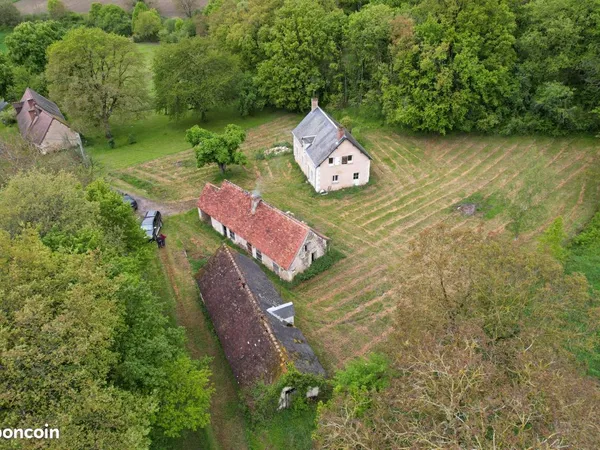 Propriété 6 pièces 100 m²