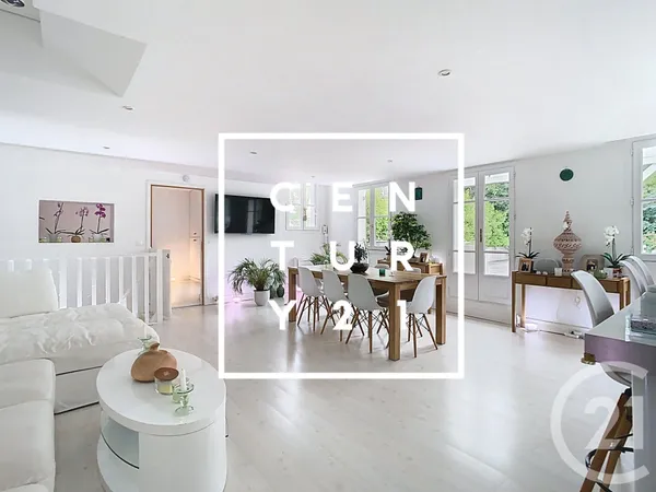 Maison 7 pièces 193 m²
