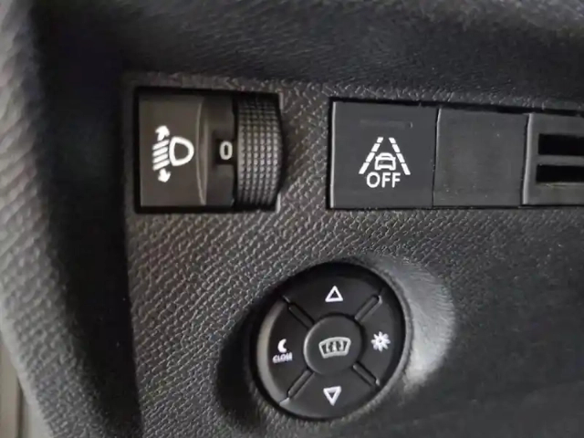 Citroën C4 puretech 130 s&amp;s eat8 — photo 62