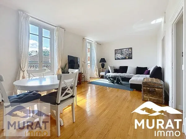 Appartement T4 + Studio indépendant dans un quartier calme de C