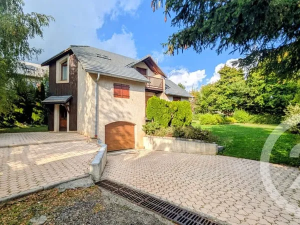 Maison 4 pièces 105 m²