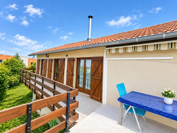 Maison individuelle avec jardin à Sainte Marie aux Chênes