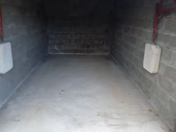 Garage à louer