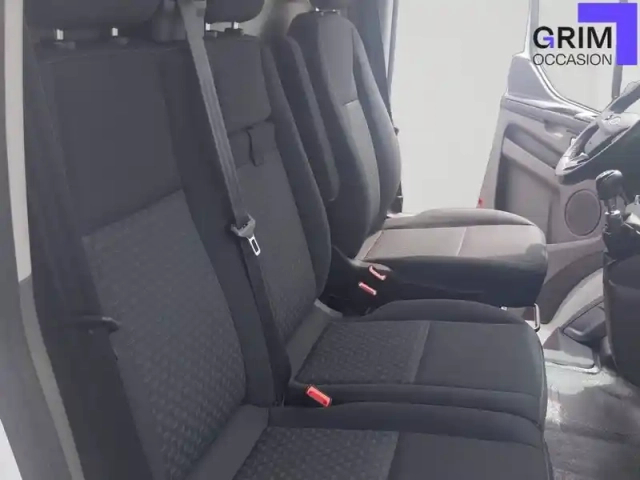 Ford Transit custom fourgon 280 l1h1 2.0 ecoblue 130 — photo 11