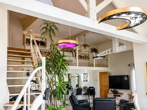 Maison 6 pièces 166 m²